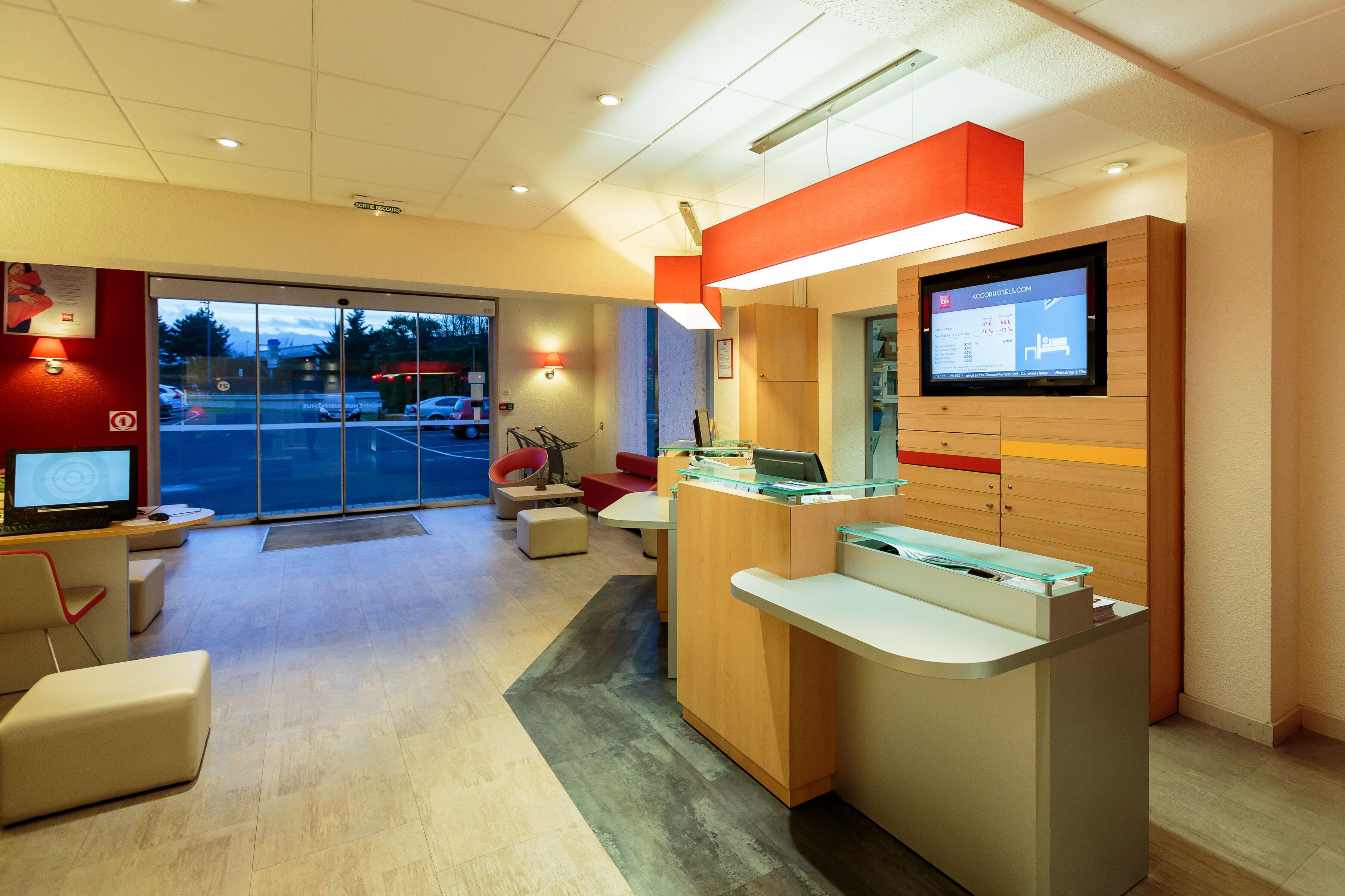 Hotel Ibis Clermont Ferrand A71 A75 La Méridienne