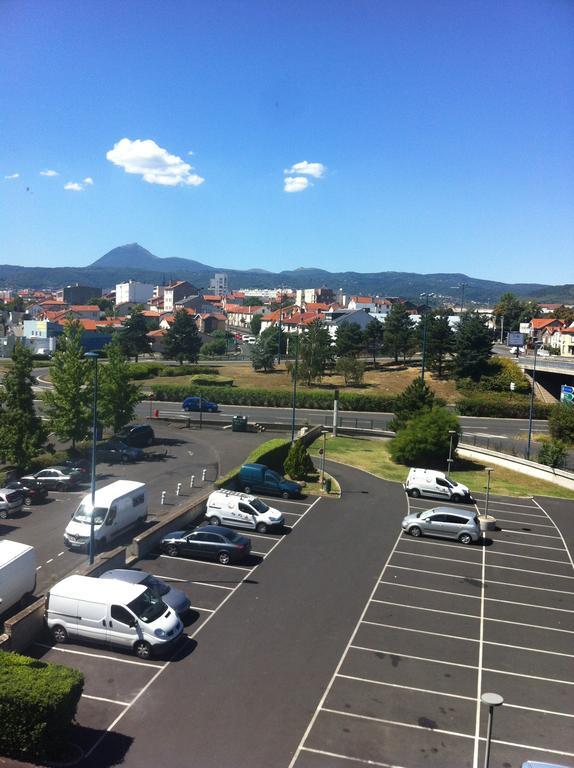 Ibis Ferrand Sud Herbet Hotel 3*